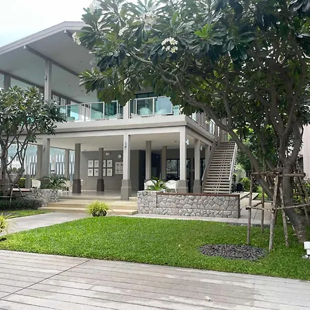 Tranquil Getaway In Hua Hin Lägenhet